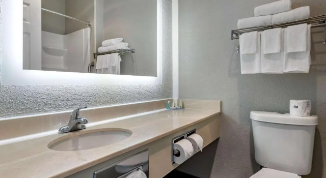 Номер Standard Quality Inn Kirksville
