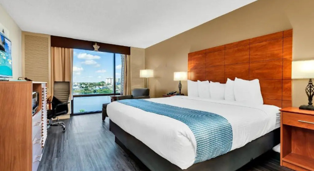 Двухместный номер Premium с красивым видом из окна Best Western Orlando Gateway Hotel