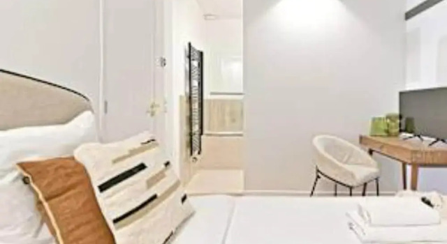 New Flat With AC Porte Maillot/arc de Triomphe, Забронировать Апарт-отель Апарт-отели Парижа, Апарт-отель