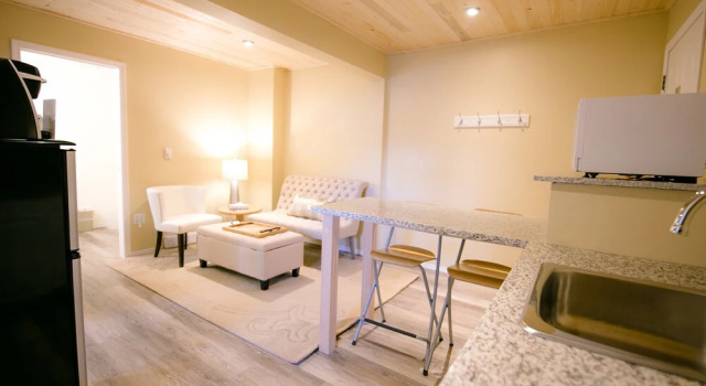 Семейный люкс с 2 комнатами Crystal Springs Lodge