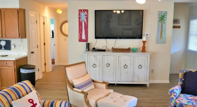 Katinka II - 3 Br Home