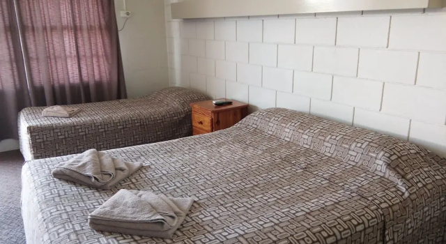 Номер Standard Monto Colonial Motor Inn