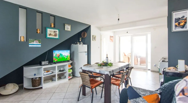 House Mirta, Book Feriehus Villaer i Pasman Island, Villa
