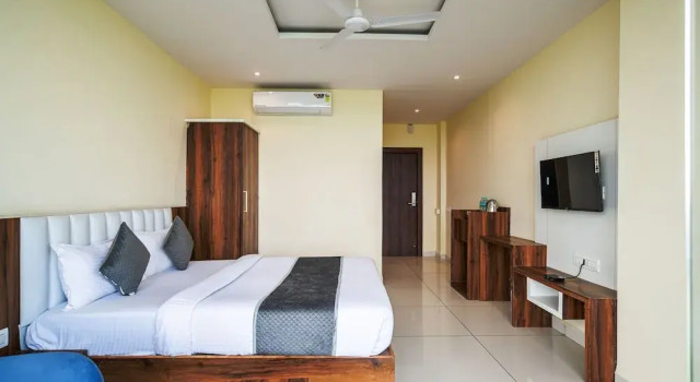 Номер Executive Radhe Krishna Resort
