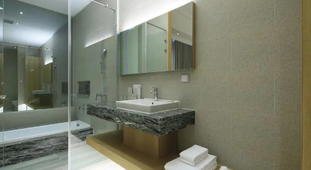 Четырёхместный номер Standard South Urban Hotel