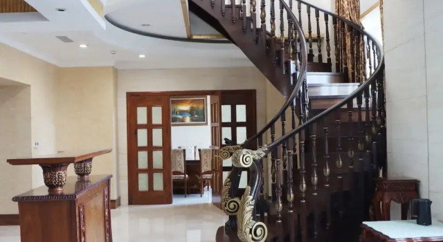 Номер Presidential Chishan Seaview Licheng Hotel
