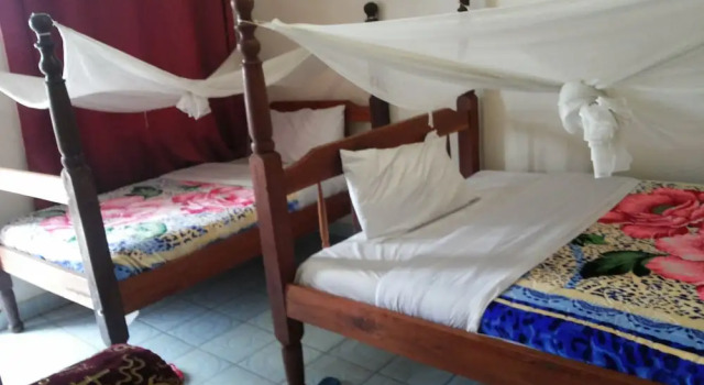 Семейный номер Standard Windsor Hotel Pakwach