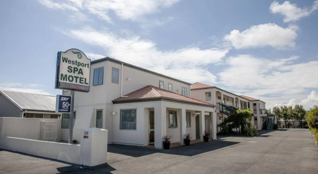 Westport Spa Motel