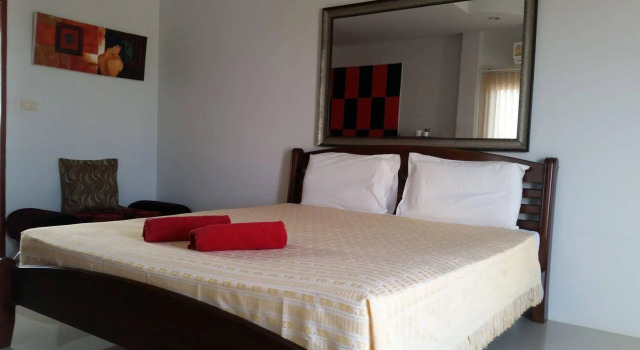 Sea View Apartments, Забронировать Апартаменты/квартира На Джомтьен Паттайя