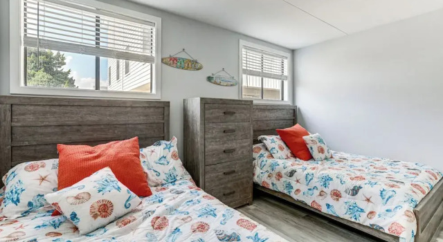 2 Blocks to Beach: Modern Condo in North Wildwood!, Забронировать Апартаменты/квартира Отели Норт-Вайлдвуд с парковкой, Парковка