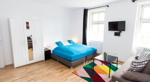 Апартаменты Standard CheckVienna - Apartment Familienplatz