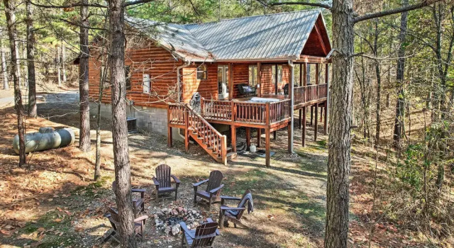 Коттедж Broken Bow Cabin w/ Hot Tub ~ 6 Mi to Lake!