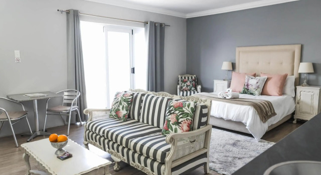Namaste Spacious Studio Apartment