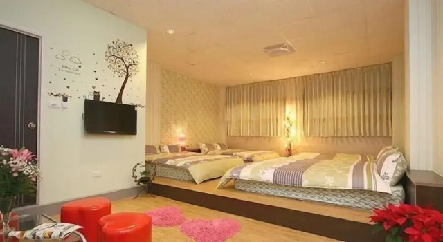 Luodong Night Market Small Fortunate, Book Hotel Luodong Yilan County