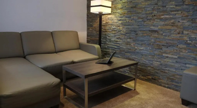 Полулюкс Deluxe Hotel Brunnenhof International