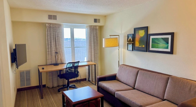 Люкс Standard PrimeStay Extended Suites by IHG