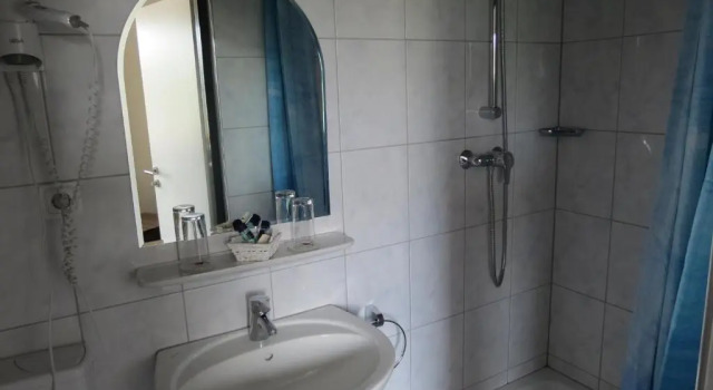 Трёхместный номер Standard Hotel-Restaurant Zum Stern