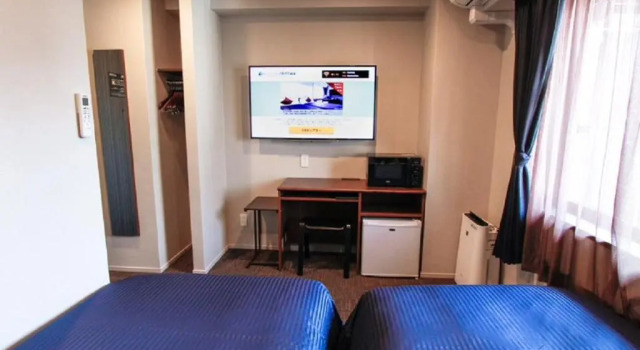 Двухместный номер Standard HOTEL LiVEMAX Osaka Honmachi