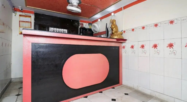 OYO 24654 Hotel Buddha, Забронировать Отель Кушинагар штат Уттар-Прадеш