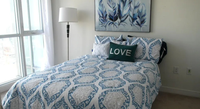 1BR Great Location Spectacular View, Varaa Hotelli Toronto 