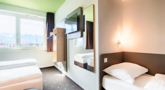 Трёхместный номер Standard B&B Hotel Villach