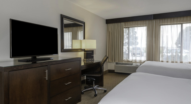 Radisson Hotel Colorado Springs Airport, Réserver Hôtel Hôtels à Colorado Springs avec parking, Parking