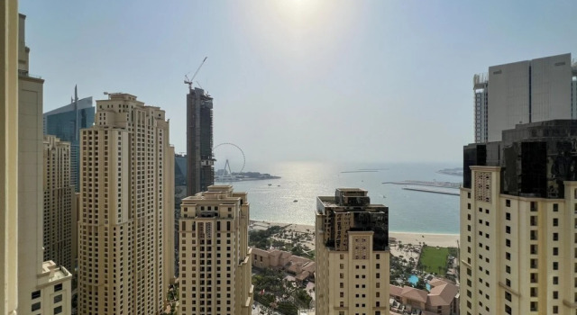 Апартаменты Stunning Marina Seaview Apartment 4 BR JBR