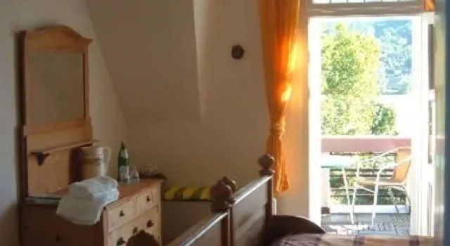 Люкс с 2 комнатами Wohnen im Burghotel