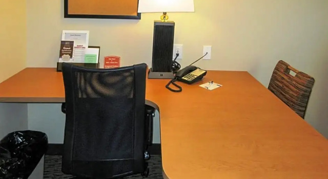 Номер Standard MainStay Suites Sidney - Medical Center