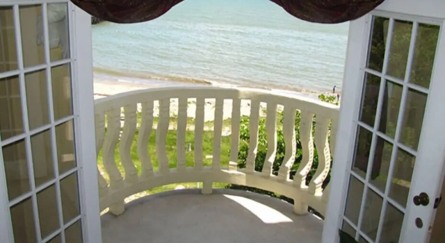 Трёхместный номер Standard Hotel Art Deco Beach