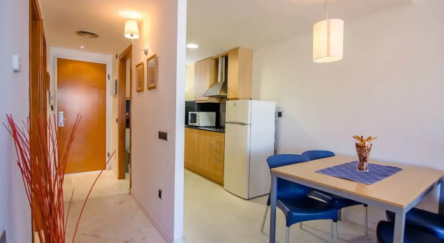 Апартаменты с 2 комнатами с балконом Apartamentos S'abanell Central Park