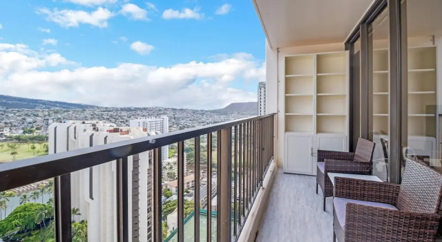 Номер Standard Newly Remodeled - 30th Floor Suite with EPIC Mountain Views
