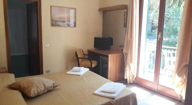 Двухместный номер Standard с балконом Hotel Residence Moneglia