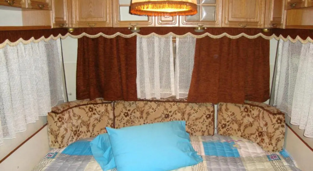 Номер Standard с видом на воду Camping Pitsoni