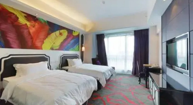 Eiffel Hotel, Boek Hotel Hotels in Chengdu met parkeren, Parkeren