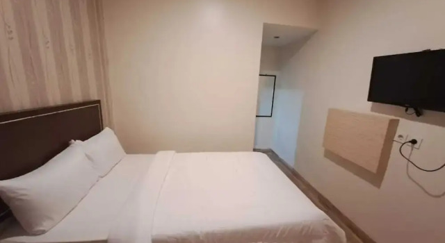 Номер Deluxe OYO 92944 Luna Guest House