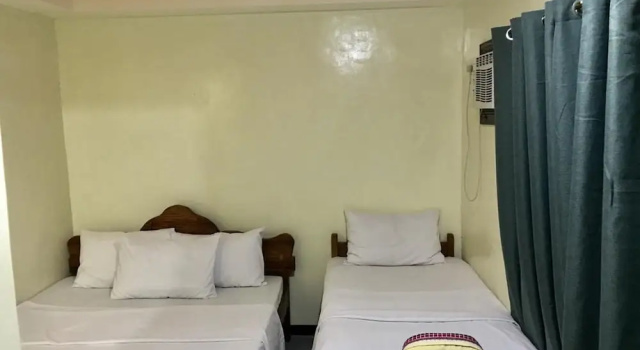 Трёхместный номер Standard King's Lodging House and Restaurant