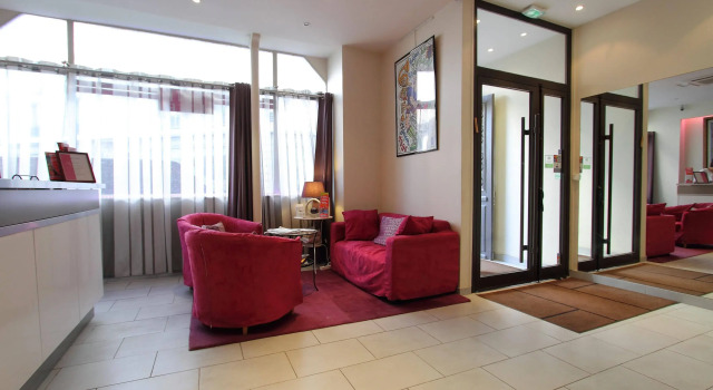 Hotel La Petite Rosa, Забронировать Отель Отели Парижа 3 звезды, рядом с Cinémathèque Française, 3*