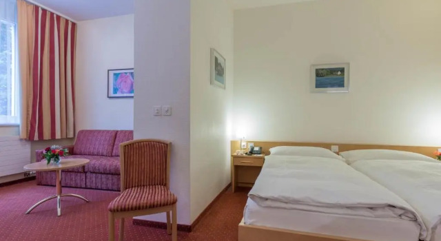 Четырёхместный номер Standard Hotel Promenade