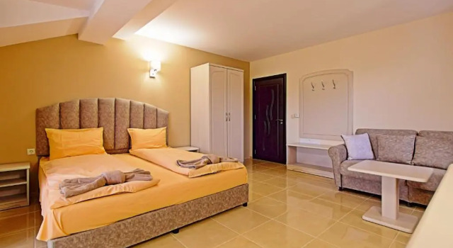 White House, Prenota Hotel Hotel a Blagoevgrad con piscina, Piscina