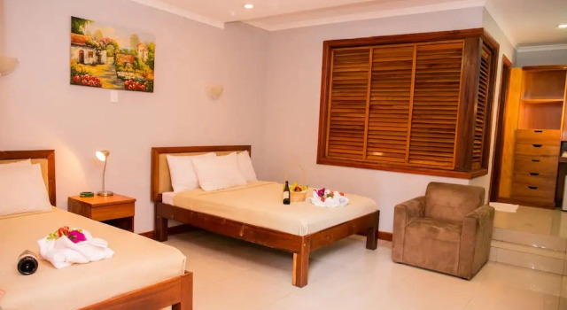 Двухместный номер Standard с балконом Hideaway Hotel