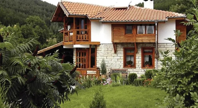 Zhivka House, Buchen Sie Hotel Kardzali 