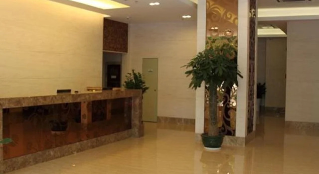 Hanting Express Shenzhen Hai Shang Shi Jie Zhao Shang Road Branch, Rezerwuj Hotel Hotele w Shenzhen z parkingiem, Parking