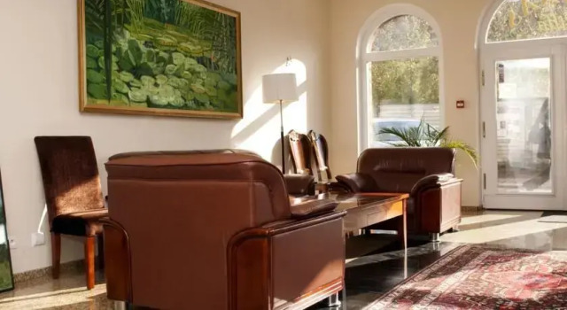 Hotel Parnas Old Town