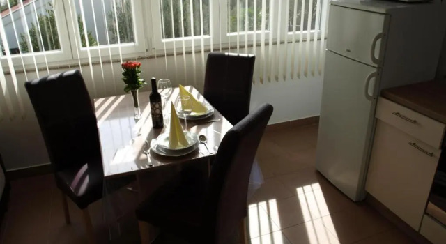 Apartments Adria, Забронировать Апартаменты/квартира Отели в центре Ядрия, в центре