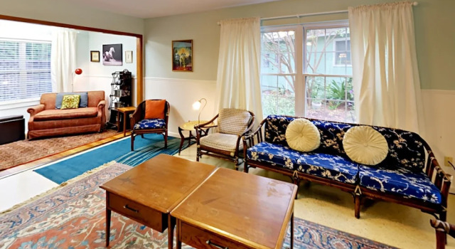 3BR 2BA Brentwood Home by RedAwning