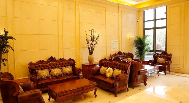 Vienna International Hotel, Varaa Hotelli Qingpu Shanghai