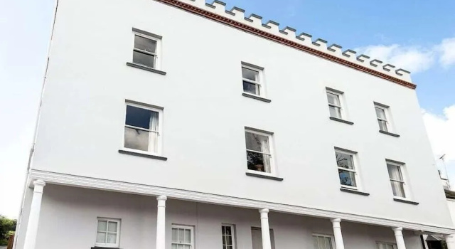 The Globe Angle, Prenota Bed & breakfast Angle Galles del Sud