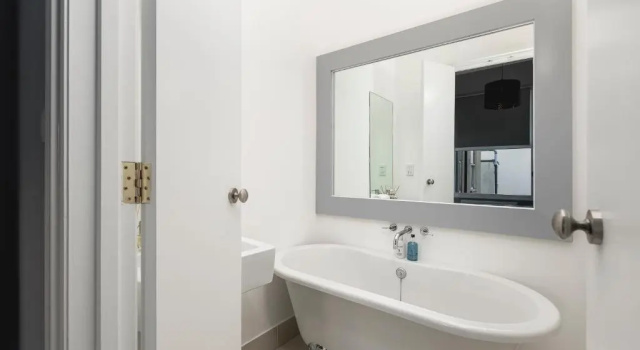 Апартаменты с 2 комнатами Marine Parade Sea View 2-bedroom Apartment