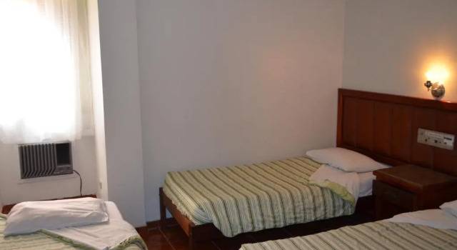 Номер Standard Reinales Plaza Hotel
